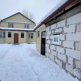 Продается двух этажный дом в г. &nbsp;Шадринск &nbsp;по ул.Ленина,площадью 166,4 кв.м.,земельный ...